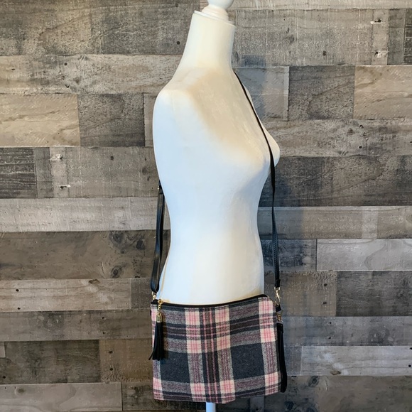 Plaid Crossbody - Picture 15 of 16